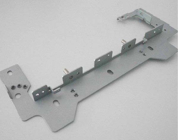 鈑金加工激光切割優(yōu)勢：優(yōu)化工藝，提高效率，降低成本