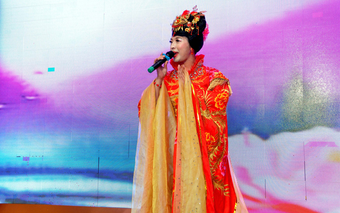 節(jié)目表演 節(jié)目表演