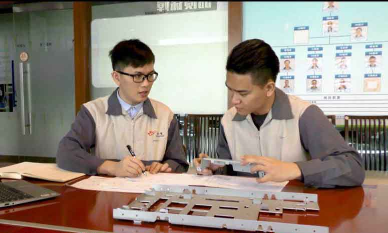 誠瑞豐鈑金加工研發(fā)團隊 誠瑞豐鈑金加工研發(fā)團隊