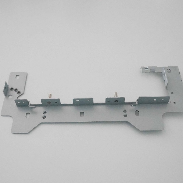 主機架五金沖壓件俯視圖片 主機架五金沖壓件俯視圖片