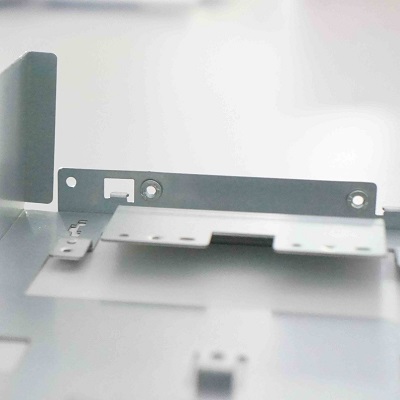 鍍鋅板五金沖壓件鉚釘圖 鍍鋅板五金沖壓件鉚釘圖