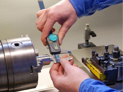 誠瑞豐與日立合作金融ATM機、智能柜員機項目