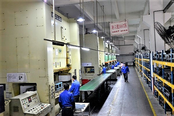 沖壓工作中心-誠瑞豐科技 沖壓工作中心-誠瑞豐科技