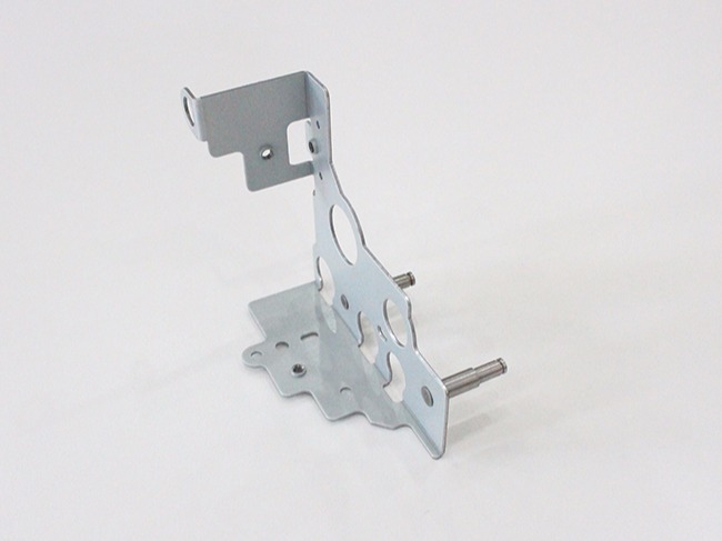 精密五金沖壓件3892-E150-05 精密五金沖壓件3892-E150-05